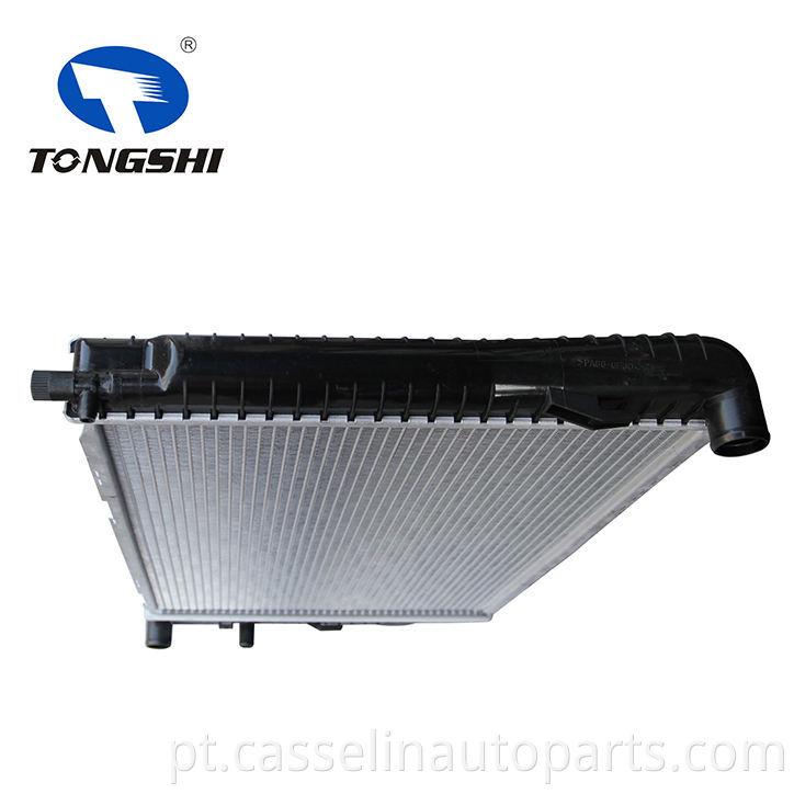 Radiador de alumínio para Mercedes Benz C-Class W202 C180 OEM 2025002103 Radiator automático